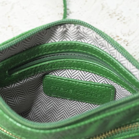 Green & Gold Steve Madden Mini Crossbody Purse - Picture 13 of 14